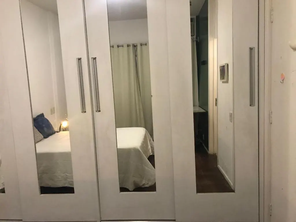 Homestay 2 Suites Amplas, Ventiladas Com Banheiro Privativo E Vista Para O Rio E 1 Quarto Individual Recife Brazil
