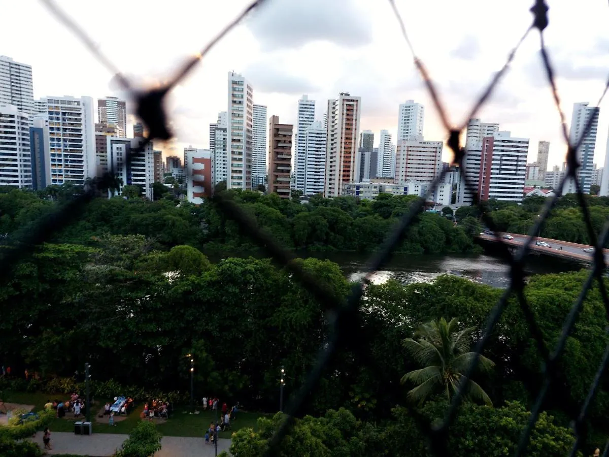 2 Suites Amplas, Ventiladas Com Banheiro Privativo E Vista Para O Rio E 1 Quarto Individual Recife 0*,  Brazil