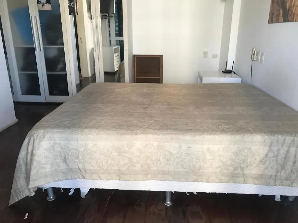 רסיפה 2 Suites Amplas, Ventiladas Com Banheiro Privativo E Vista Para O Rio E 1 Quarto Individual