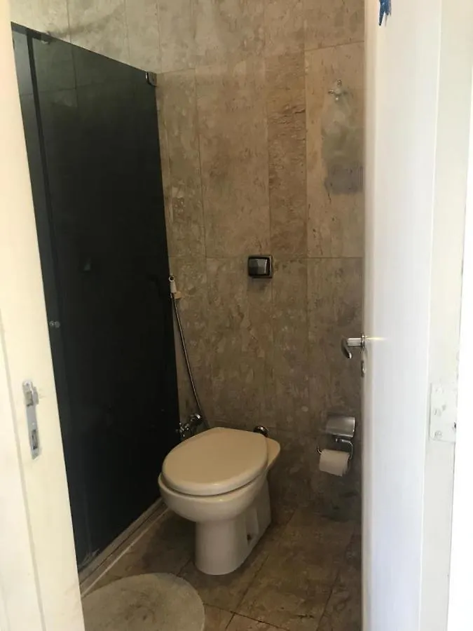 בית אירוח רסיפה 2 Suites Amplas, Ventiladas Com Banheiro Privativo E Vista Para O Rio E 1 Quarto Individual